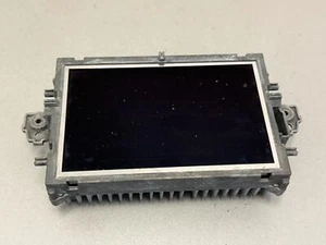Display Bildschirm Mercedes X218 C218 CLS Navi A2129004407 - Bild 1 von 4