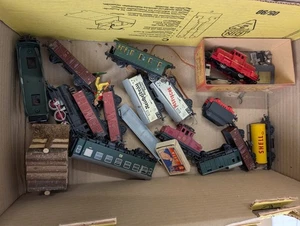 Colección de vagones y locomotoras de modelismo ferroviario - Imagen 1 de 5