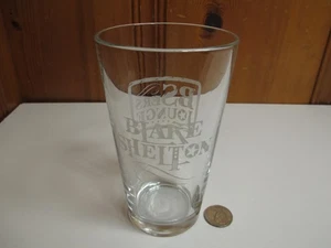 Blake Shelton BSer's Lounge 16 Unzen Pint geätztes Glas Becher Country Musik Stadt TN - Bild 1 von 3