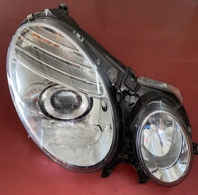 Mercedes-Benz RH Headlight Assembly - 211-820-34-61 - For MBZ E63AMG & More - Image 1 of 4