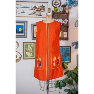 Vintage 70s Mini Scooter Dress, Folk Hippie Florals, Red Orange, Pockets, ML - Picture 1 of 11