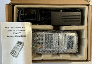 First Data FD-400 Credit Debit Card Machine Terminal - Picture 1 of 4