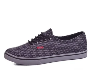 VANS Authentic Lo Pro (Ikat) Black True White Sneakers Womens Size 5.5 - Picture 1 of 3