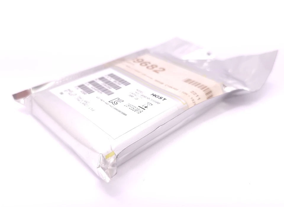 Hitachi Ultrastar HUC109030CSS600 0B26011 HDD 2.5" 300GB 10K RPM 64MB 6Gbps SAS2 - Image 1 of 1