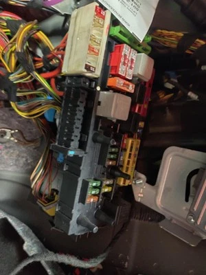 МОДУЛЬ УПРАВЛЕНИЯ CHASIS 2129009722 2014-2016 MERCEDES-BENZ E350 - Изображение 1 из 4