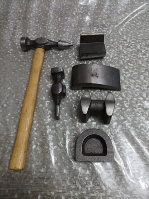 Lot d'outils de carrossier - tôlier (6 pièces avec tas) - Photo 1/2