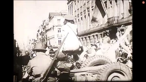 Flying Bombs etc, WWII. GAUMONT BRITISH NEWS 1944 16MM CINE FILM REEL FREEPOST - Imagen 1 de 9