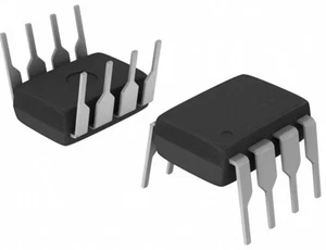 IC Comparator Differential CMOS, Qty: 2 - Picture 1 of 1