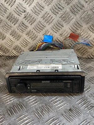 2009 VAUXHALL CORSA DESIGN STEREO RADIO PLAYER HEADUNIT YJ1-145E01 - Image 1 of 3