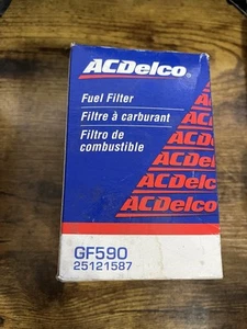 Genuine GM Fuel Filter 25121587 NOS - Picture 1 of 2