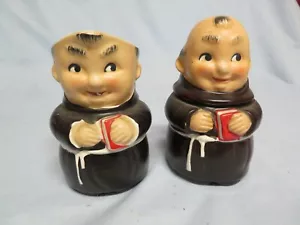 VINTAGE RARE APCO FRIAR MONK RED BIBLE SUGAR W/ SPOON & CREAMER SET GUC - Picture 1 of 6