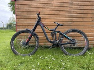 giant downhill bike for sale