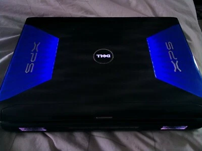 Dell XPS M1730 Gaming Laptop 8700GT graphics Xtreme X7900 CPU Windows  7 SSD - Image 1 of 4