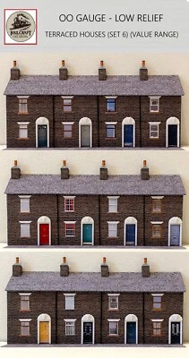 RAILCRAFT CREATIONS OO Gauge 1/76 Terraced Houses Low Relief Model Railway Diorama (Set 6)