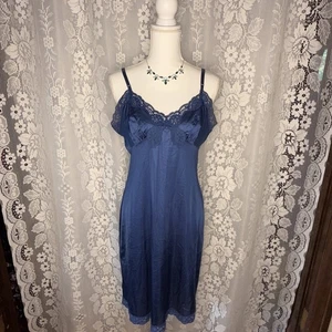 Vintage Vassarette 38 Bust Semi Sheer Blue Nylon & Lace Slip Dress Size Medium - Picture 1 of 17
