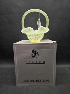 Fenton Hydrangeas Topaz 8" Opalescent Art Glass Basket 2033 TP, NIB - Picture 1 of 15