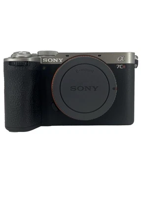 Câmera Sem Espelho Sony a7CR - Prata - FRETE GRÁTIS 2-3 DIAS ÚTEIS - NOVA! - Imagem 1 de 4