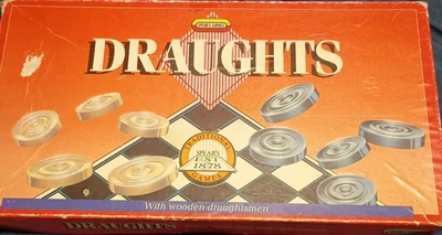 Spears Vintage Board Games Draughts 1990s, complete - Image 1 of 3
