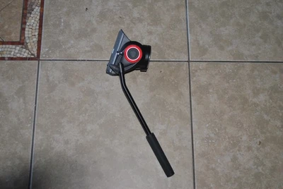 manfrotto fluid tripod head - Image 1 of 4