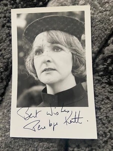 Penelope Keith Signed photo TO THE MANOR BORN The Avengers Carry on Doctor - Picture 1 of 1
