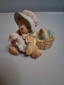 Peluches de colección 1991 "KATIE un amigo siempre sabe cuando necesitas un abrazo"  - Imagen 1 de 8