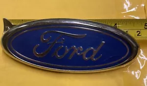E97B-8C020-AS Ford Emblem Oval - Picture 1 of 4