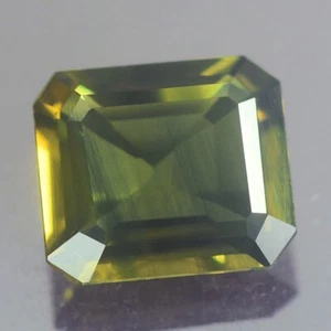 IMPRESIONANTE VVS OCTÁGONO 2,44 QUILATES SOLO CALEFACCIÓN TAILANDIA AMARILLO VERDE ZAFIRO NATURAL - Imagen 1 de 3