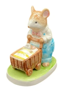 Napcoware Meadow Mouse #1854 - Padre ratón empujando cochecito de bebé ratón - Leer - Imagen 1 de 11