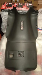 AP8149600 SCUDO INTERNO Aprilia Leonardo 125 250 1999 2001 Vedi Applicazioni - Imagen 1 de 1