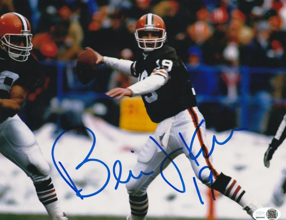 BERNIE KOSAR CLEVELAND BROWNS JSA ACCIÓN AUTENTICADA FIRMADA 8x10 Foto 1 de 1