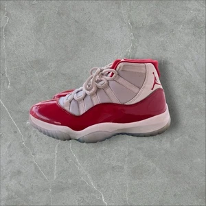 Nike Air Jordan 11 Retro High Cherry Herren Sneaker Größe 10,5 - Bild 1 von 8