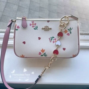 NWT Coach Nolita 19 With Heart Petal Print C7658 plus extended chain - Picture 1 of 8