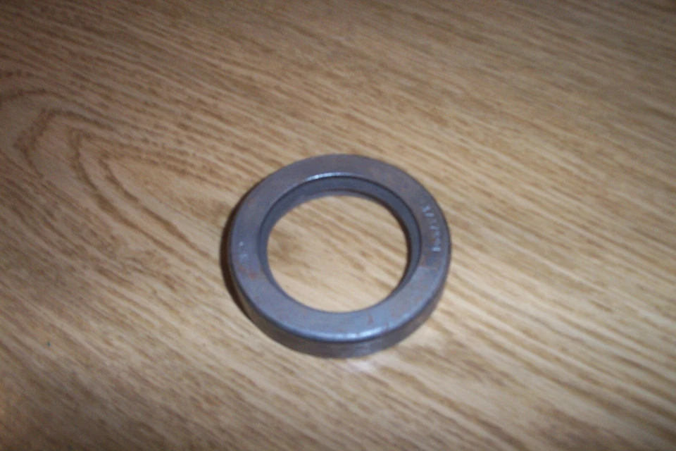 NORS CHEVROLET, CORVETTE, CHEVELLE, CAMARO 1953-68 TRANS. SELO DE BOMBA FRONTAL #3737894 - Imagem 1 de 1