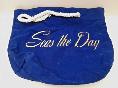 Trina Turk Beach 托特包“Seas The Day”帆布大号金色字母绳柄 — 第 1/3 张图片