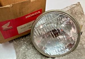 HONDA NOS OEM HEADLAMP ASSY 33120-GB5-671 C70 '82-'83 NEW NOS - Picture 1 of 3