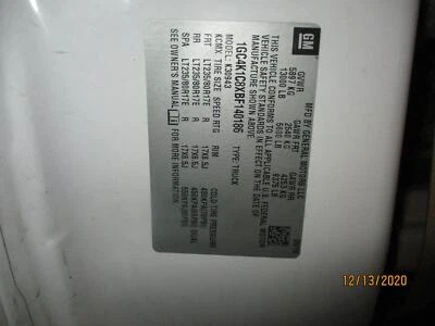 Used Hood fits: 2011 Chevrolet Silverado 3500 pickup  Grade A Foto 1 de 4