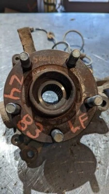 2003-2008 Subaru Impreza Forester Front Left Driver Spindle knuckle Assembly OEM - Image 1 of 2