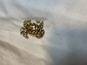 Gold Tone Rhinestones Faux Mane Pearl Crab Brooch - Picture 1 of 3