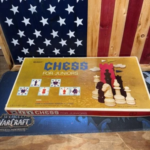 Chess for Juniors Selright Sealed Contents 1965 Vintage Chess Set w/ instruction - Picture 1 of 4