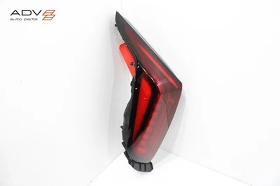 2019 - 2020 CADILLAC CT6 REAR LEFT DRIVER SIDE OUTER TAILLIGHT LIGHT LAMP OEM - Image 1 of 4