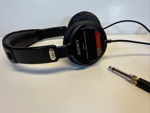 Sony MDR V3 Black Headphones - Working - Vintage - Retro 3m Cable (READ DESC) - Picture 1 of 8