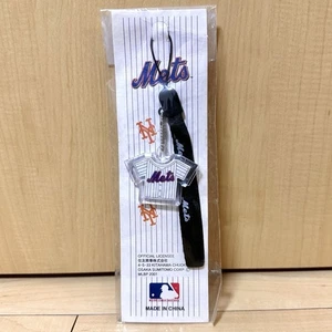 MLB Mets Uniform Keychain Unused Baseball Logo Gift - Picture 1 of 2