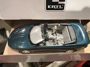 1995 Pontiac Firebird 1/25 AMT/ERTL Promo MOD NO. 8937EO MIB - Picture 1 of 3