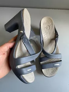 Crocs Chipre gris/beige tacón mulas W7 Reino Unido 5 euros 37-38 - Imagen 1 de 17