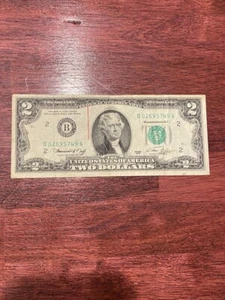 1976 $2 Two Dollar Bill US Note B02695749A - Picture 1 of 2