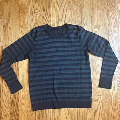 Lululemon Breeze By Top Womens Size 6 Black Stripe Long Sleeve Pullover Stretch - Image 1 of 4