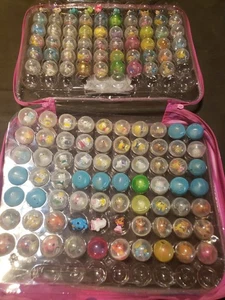 Squinkies sorpresa all'interno set da collezione include 46 Hello Kitty e diversi... - Foto 1 di 15