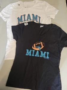 2 Miami Dolphins Damen T Shirts NFL Größe M Neu - Bild 1 von 11