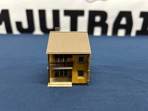 Herpa N Scale Two Story Cottage House Building Yellow (T) - Picture 1 of 6