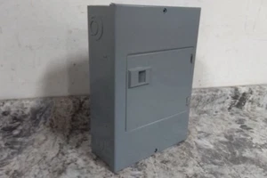 Square D QO612L100DS 120/240VAC 100 Amps 6 Space Load Center - Picture 1 of 5